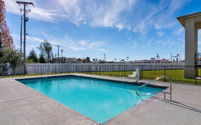 Econo Lodge Arkadelphia Area