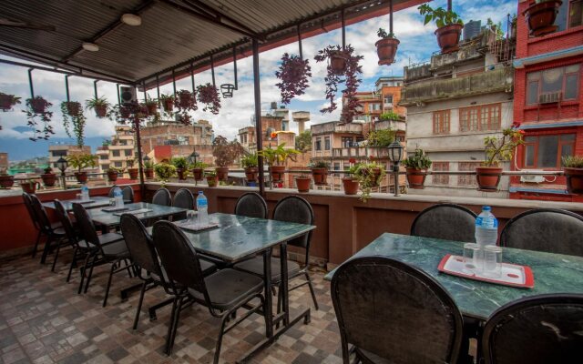 Anmol Guest House