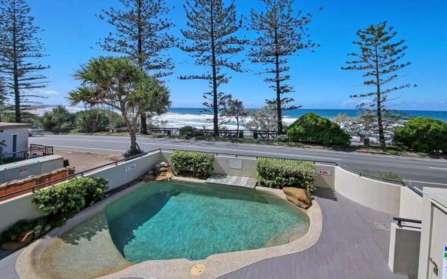 Unit 2 'The Rocks', Coolum Beach
