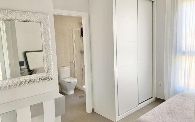 Infinium 1st line beach apartment