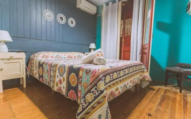 El Viajero Downtown Hostel & Suites
