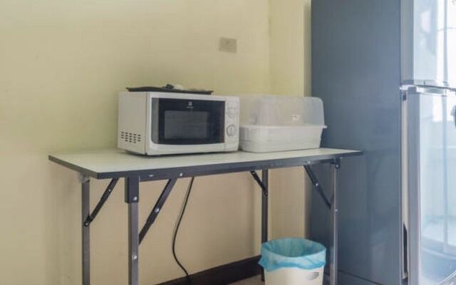 Bangkok Room by City Court Condo