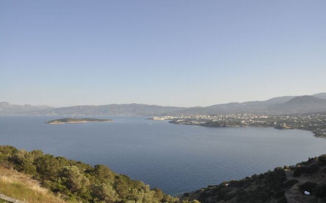 Elounda Gulf Villas by Sandglass