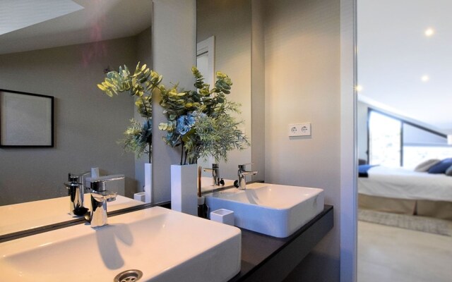 Modern Apartment in Estepona Spain with Terrace