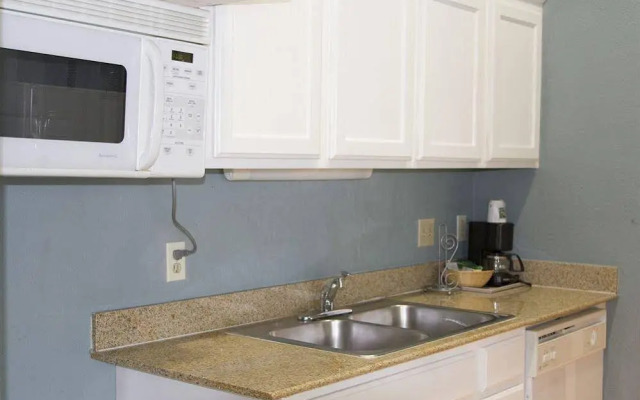 Amerigold Suites