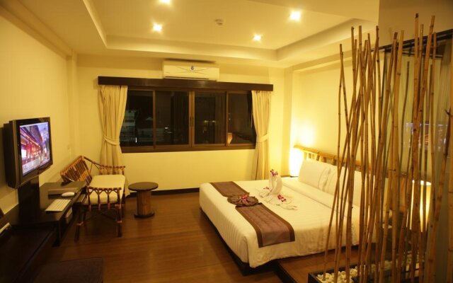 Bamboo House Phuket Hotel