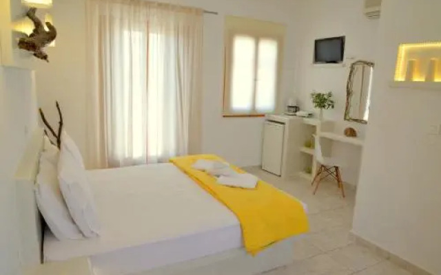 Niki Rooms