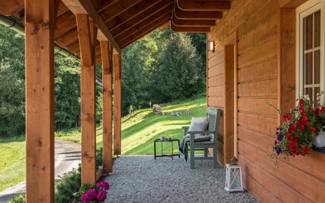 Villa With Pool in Hutisko-solanec