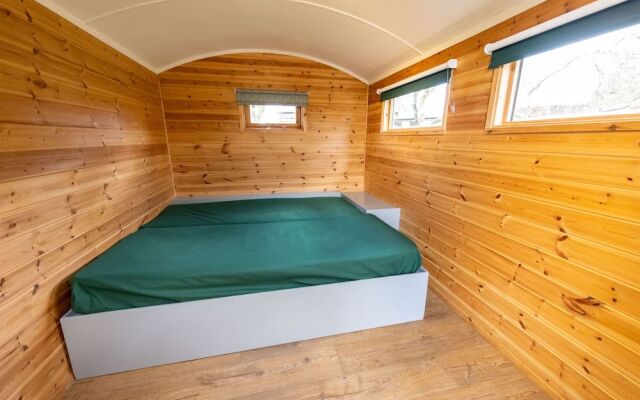 Orchard Hideaways