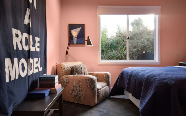 Hart Lane Beaux Haus