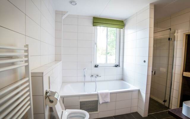 Villa With Bubble Bath, 4km From Maastricht