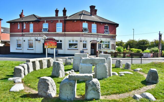 Stonehenge Inn