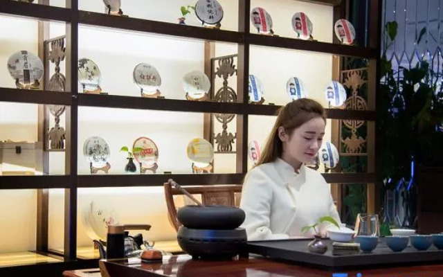 Junchen Hotel