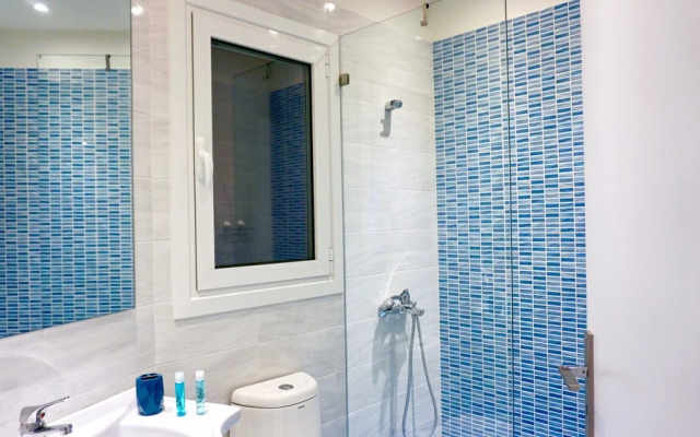 Hilton Hotel Area Renovated Apt next to Metro