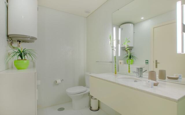 Charming Flat @ Trindade II