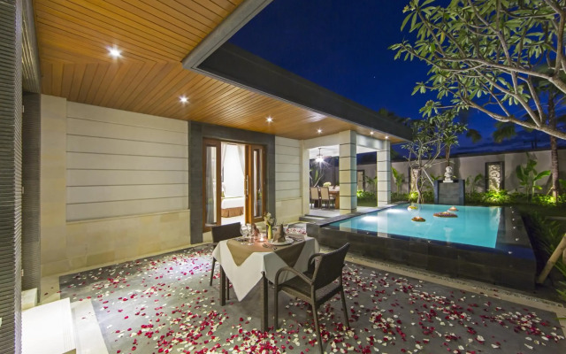 The Banyumas Suite Villa Legian