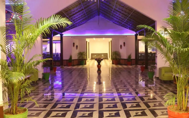 The Grand Midway hotel