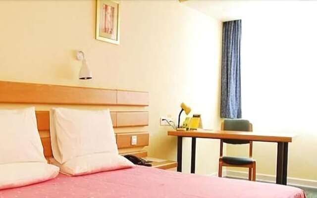 Home Inn Shenyang Hing Street, Shenyang Liaodong Road