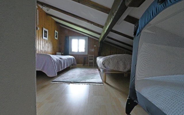 Carefully Furnished Holiday Residence In A Typical Berner Oberland House – Guest Rooms – Hasliberg