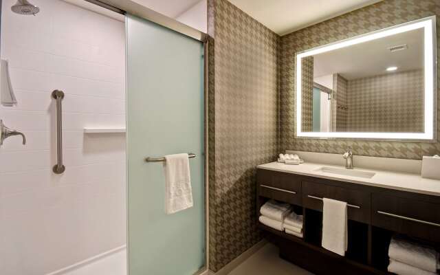 Home2 Suites by Hilton Boston South Bay
