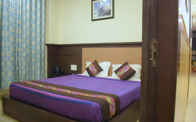 OYO 10820 Hotel Nature's View