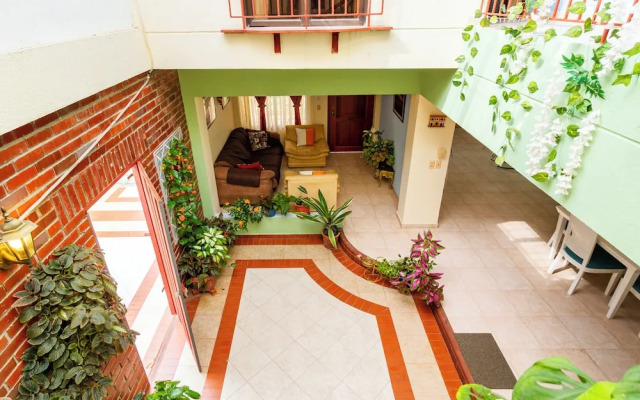 Hostal Cartagonova