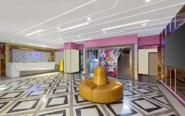 Meijingwan Hostel