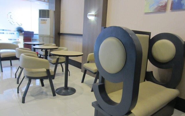 Hotel 99 Quiapo Manila