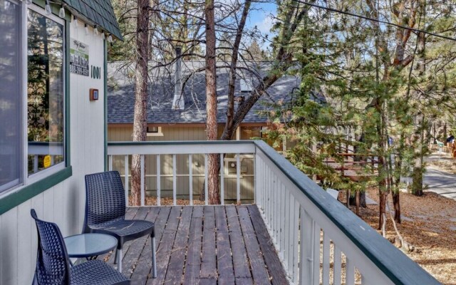 Pinewood Inn #2093 by Big Bear Vacations