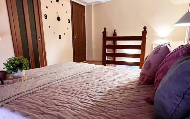 Династия на улице Весны 25