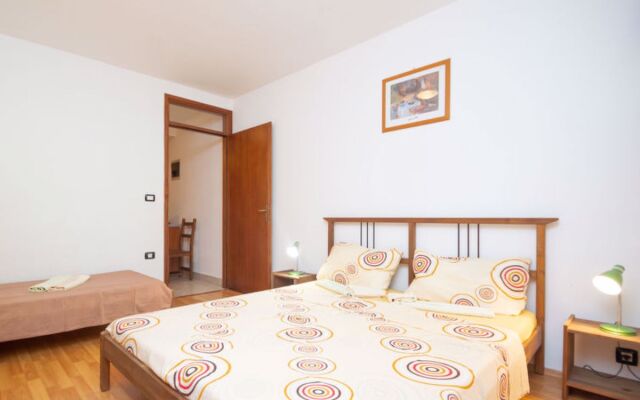 Vinka Laginji in Laginji