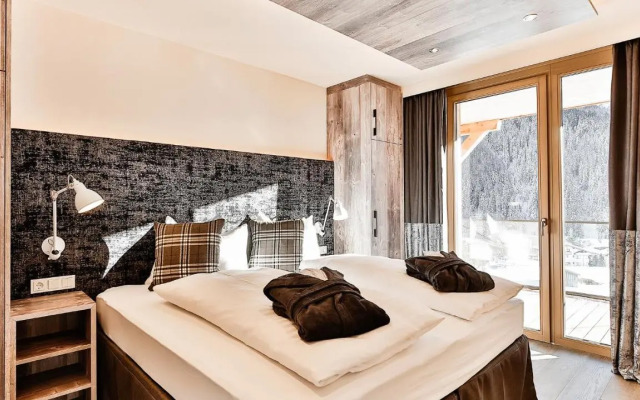 Mountain Spa Residences