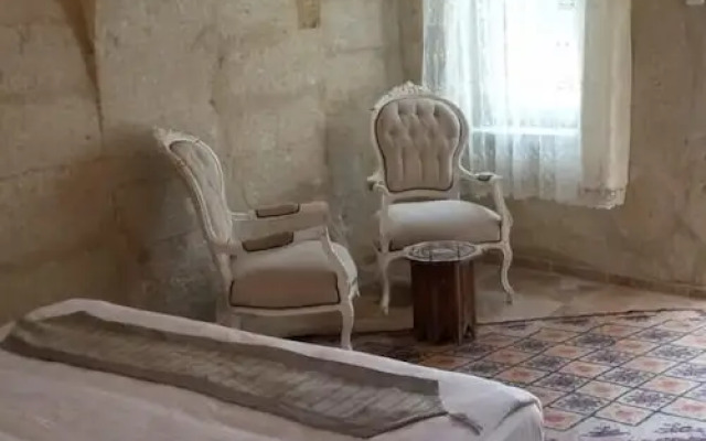 Dede Cave Hotel