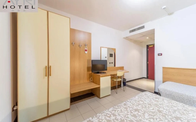 Hotel Ayri