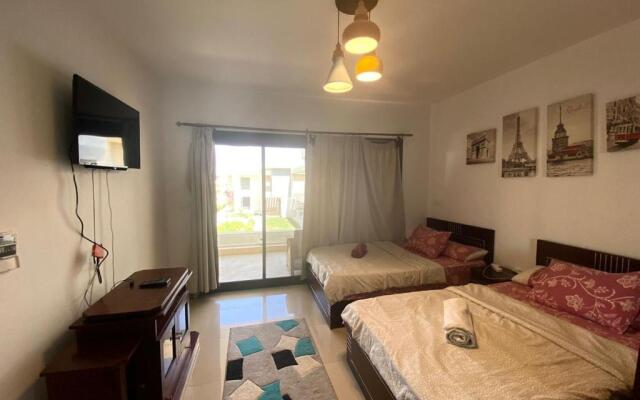 Lovely Cozy Studio in G Cribs, Elgouna