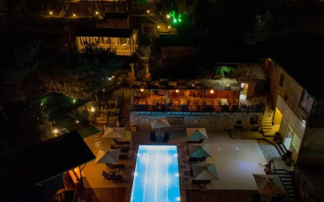 Tree House Otel
