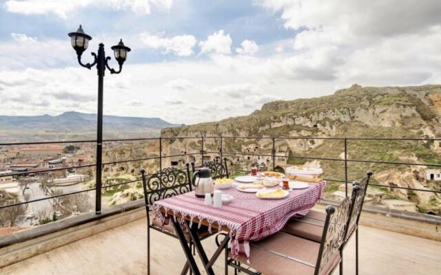 Uzay Cave Suite Hotel