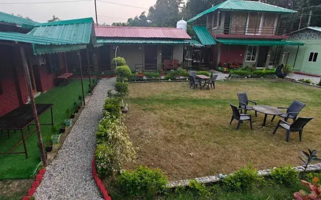 Corbett Sunrise India Homestay By Eiyuu Hotels