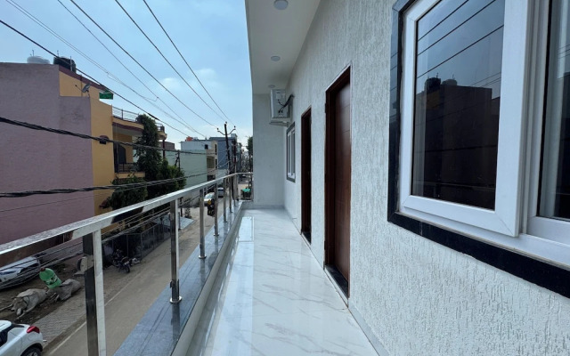 Shree Hanumat Kripa Dham