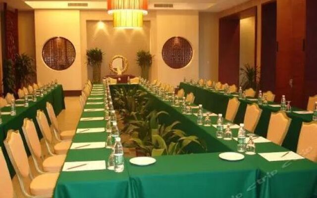 Wuyi Country Garden Phoenix Hotel