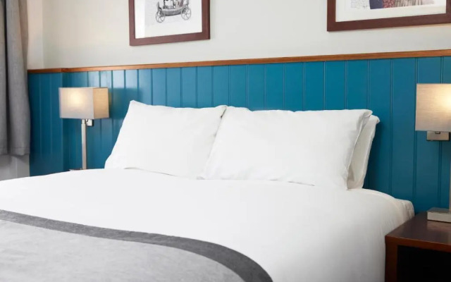 Highwayman Hotel