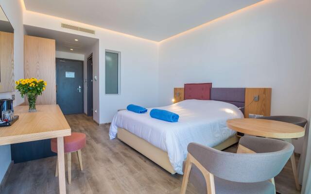 Protaras Plaza Hotel