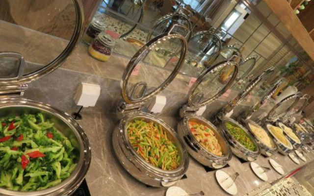 Tianyuan Business Hotel – Meal – Korla