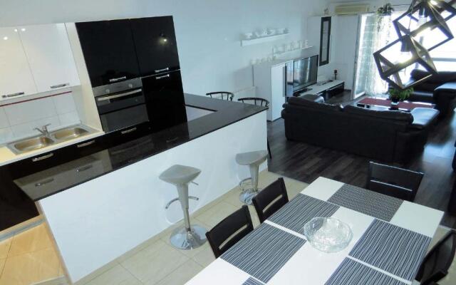 Apartment Zara