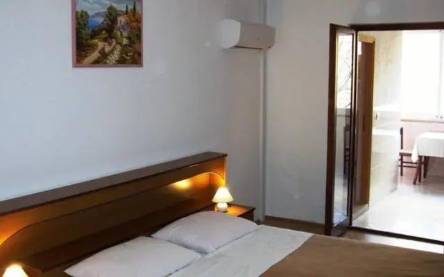 Country House Pansion
