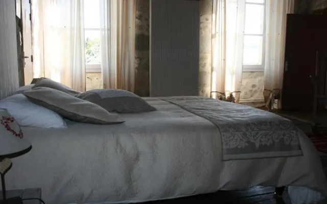 Auberge Le Saint Leo Bon