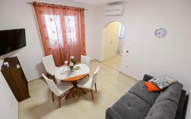 Apartment Rocky I