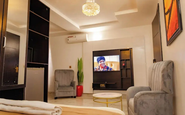 247 Luxury Hotel
