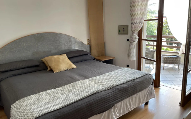 Alexandra Stay Residence
