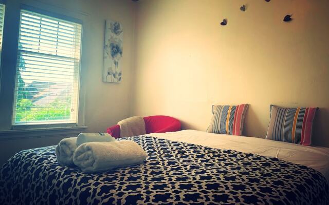 Seattle Uran Village- Olympic